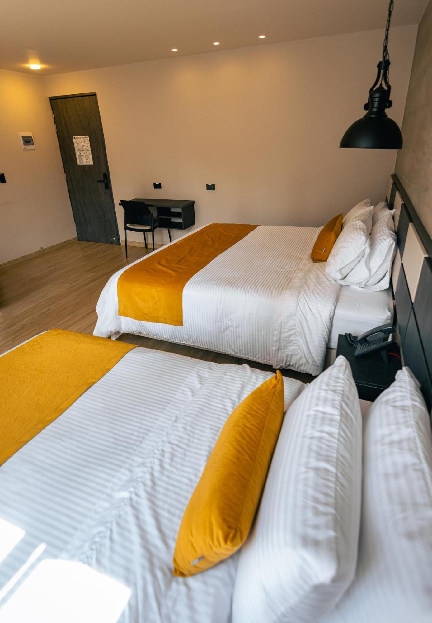 Balmoral Plaza Hotel Pereira Eksteriør billede