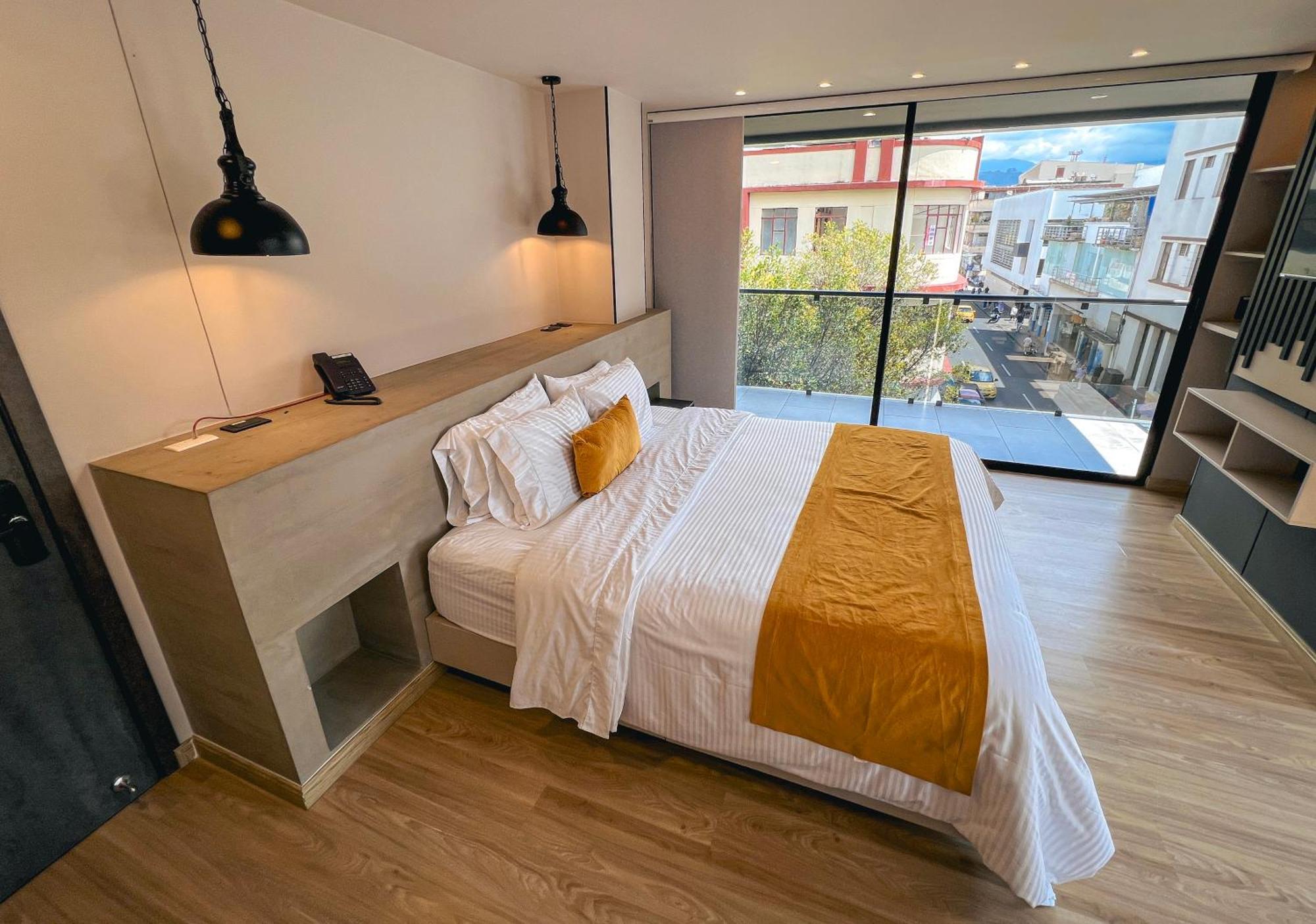 Balmoral Plaza Hotel Pereira Eksteriør billede
